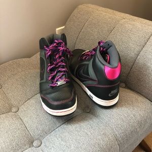 Nike sneakers size 8.5